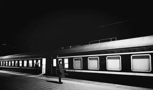 念念不忘 时光中远去的火车站