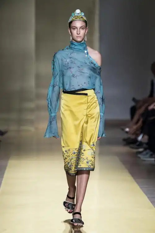 时尚东纺这份结合秀场的女装主题丝绸面料趋势值得一看