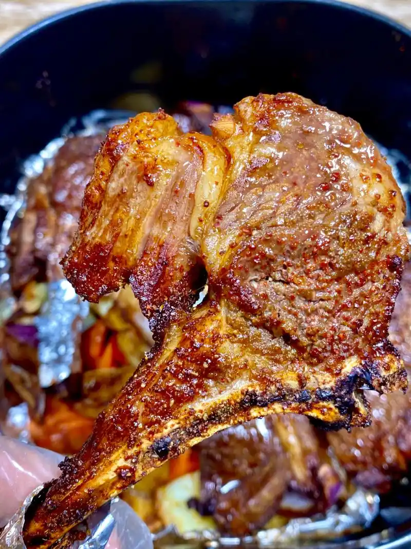 最重要的是这样烤羊排没有油烟啊?        #奇趣美食嘉年华