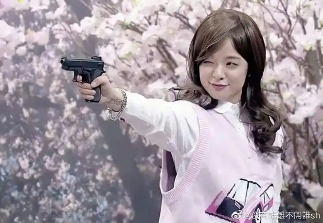 长发时期的amber@刘逸云amber 9615,妈呀,这是什么顶级甜妹