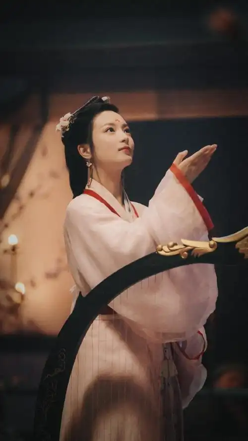 张雅钦:古装天秀 实力打戏之光