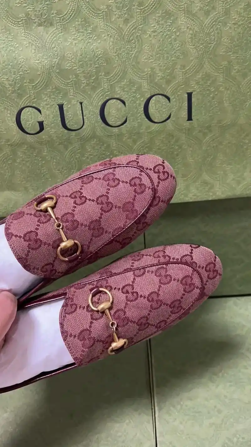 gucci深棕色马衔扣乐福鞋