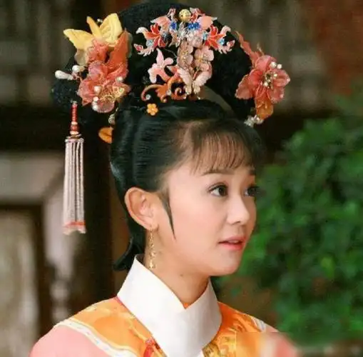 新还珠格格》惹争议,时隔9年再扮古装,美得让人羡慕|海陆|林心如|紫薇