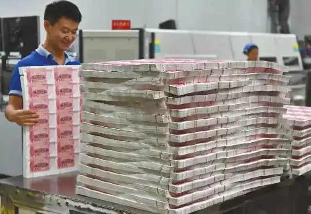 从"白纸"到钞票历时一个月 人民币是这样制造出来滴
