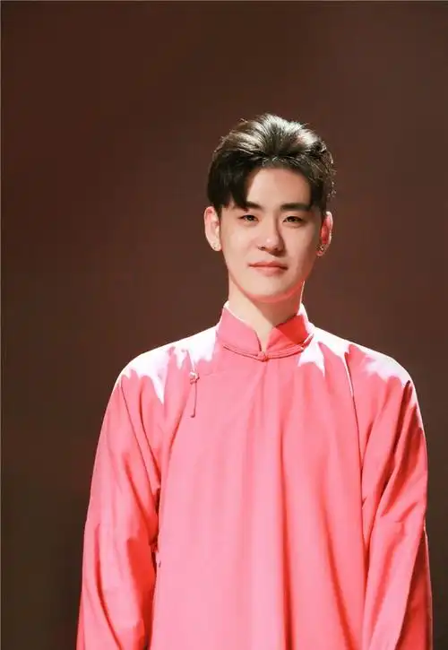 小辫儿张云雷-无水印