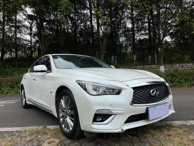 英菲尼迪q50l