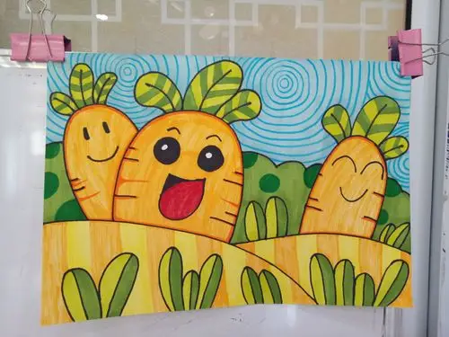 【飞鸟】创意美术作品:《可爱的胡萝卜》教师:董老师