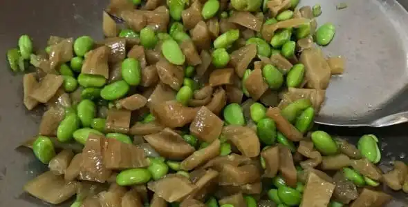 猪油渣萝卜干炒毛豆金龙鱼外婆乡小榨菜籽油最强家乡菜