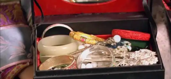 甄嬛传如懿传宫心计中的手镯特写pk有的连名称都那么考究