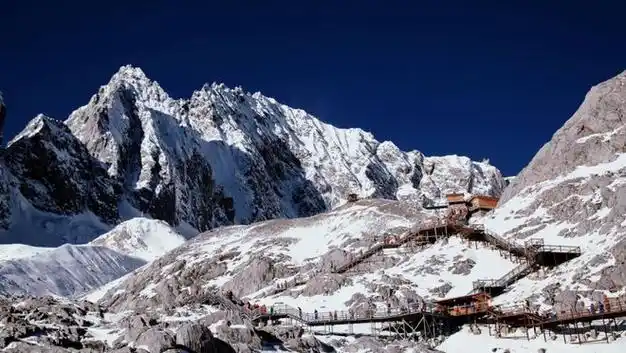 云南丽江玉龙雪山冰川公园索道票为什么难买?官方回应了!