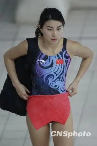 12月13日,2009香港东亚运动会进入最后一个比赛日,"跳水女皇"郭晶