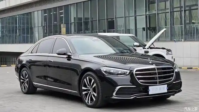 到店21款21年上牌奔驰s400l 全车原版原漆 带车衣 更