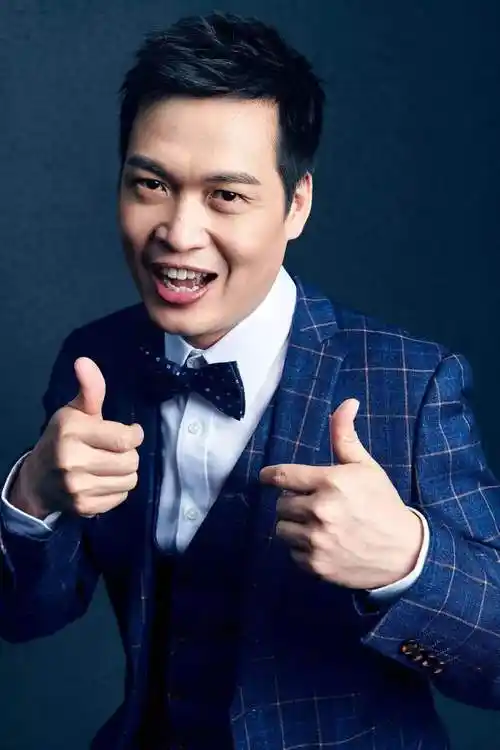 2022梁海源重庆脱口秀专场演出时间,门票购买