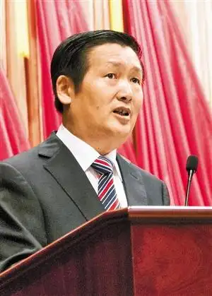 广西柳州市长肖文荪溺亡