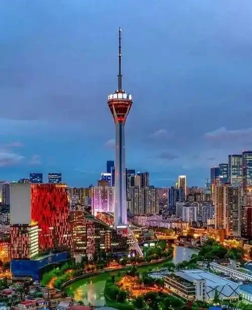 我国西部地区第一座现代化的标志性建筑,是成都标志性建筑_熊猫塔_天