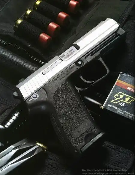 45acp弹,但基本上都是以colt1911为基型枪,usp45是个例外.