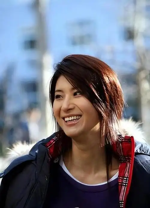 超女冠军,复旦尚雯婕:10年之间竟把抑郁等所有心理疾病得了个遍