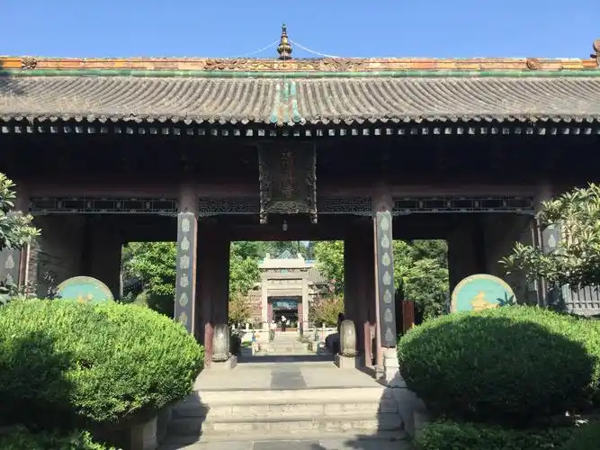 化觉巷清真大寺遗留在西安钟鼓楼闹市区的精美古建筑