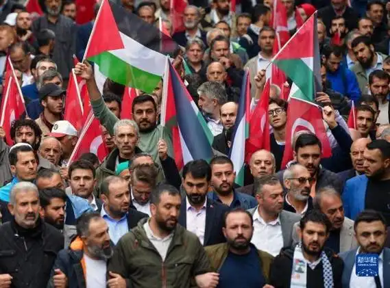 多国民众集会支持巴勒斯坦人民