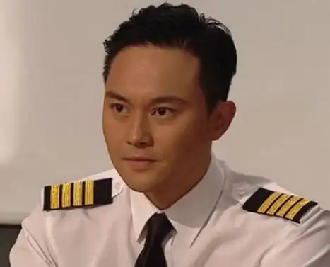 图电视剧冲上云霄张智霖剧照欣赏帅气机长迷倒众人