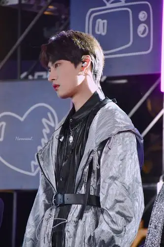 自由温暖胡文煊|胡文煊北京现代挚友 路演 生图王者