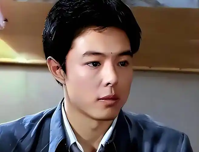 获得英国国籍的张铁林终于走上了不归路,作为他的"老板"_直播_网友