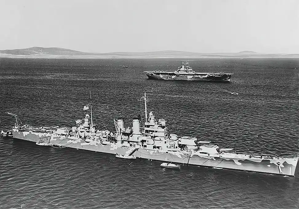 舰船欣赏:美国海军 威奇塔号重巡洋舰