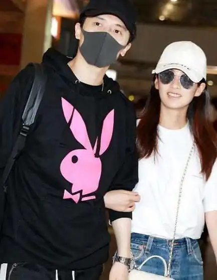 再看颖儿付辛博的境遇,充分说明了婚姻中"低微"的重要性