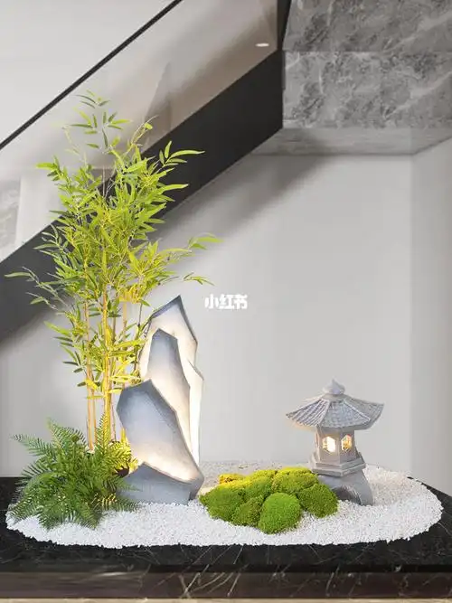 楼梯下景观布置