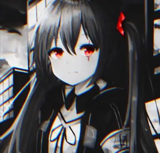 出单黑发红瞳或蓝瞳动漫女