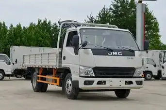 江铃顺达宽体122马力42米单排栏板轻卡国六jx1042tge26