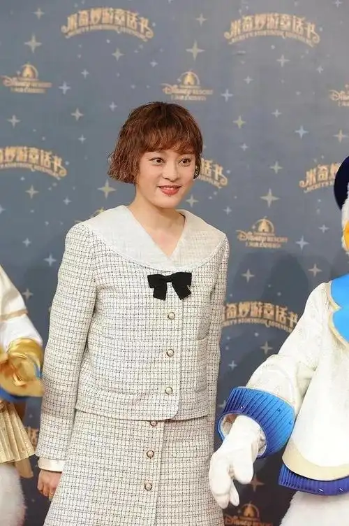 孙俪登上杂志封面,被吐槽生图太胖了,娱乐圈白瘦幼审美该停了
