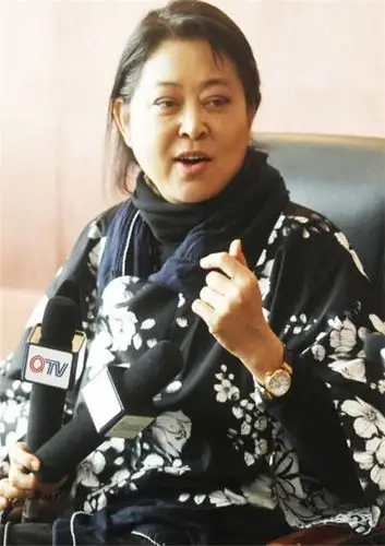 59岁倪萍近照曝光!身材胖嘟嘟笑容暖乎乎,网友:陈凯歌后悔不?