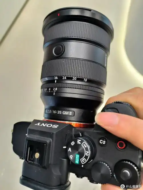 索尼a7m4还值得购买吗_相机_什么值得买