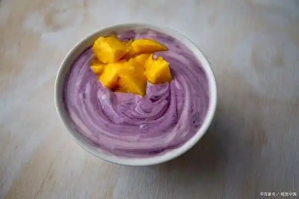 两岁宝宝食谱有哪些菜玉米鸡丁水果奶昔等辅食打造营养食谱