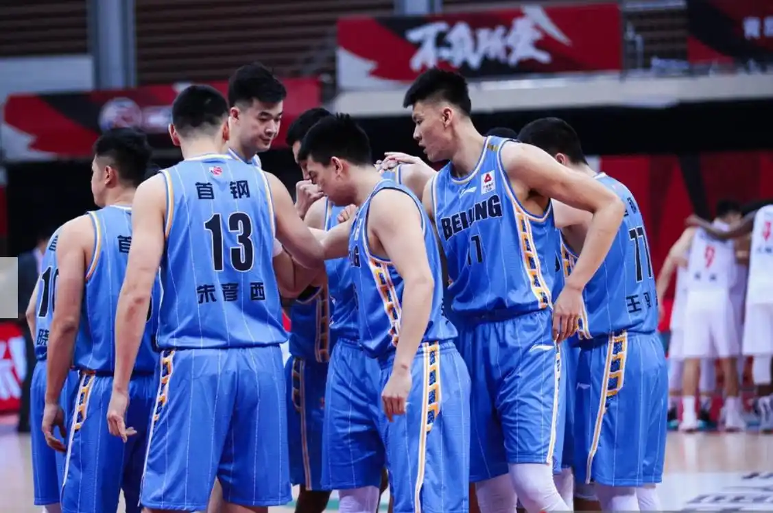 不夺冠就失败?首钢创纪录完美收官 雅尼斯喊出冲冠口号|雅尼斯|北京男