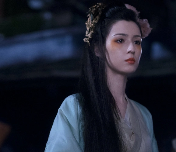 赤狐书生用莲花隐喻英莲身世编剧真是用心良苦