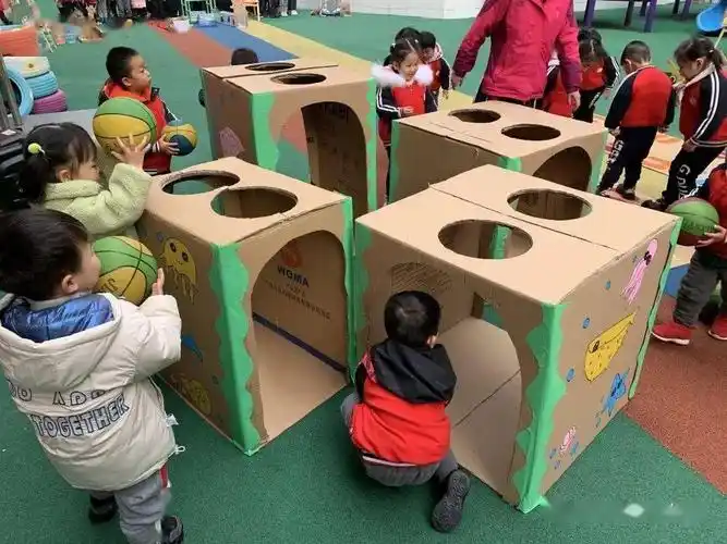 【世纪聚焦】自制玩具 玩转户外