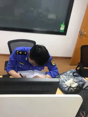 带班领导:郭养和 执法队长:马向春 执法队员:陈海涛 张帆 天