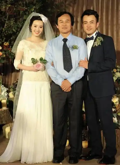 林家川:父亲是金牌编剧,42岁因《狂飙》走红,他终于