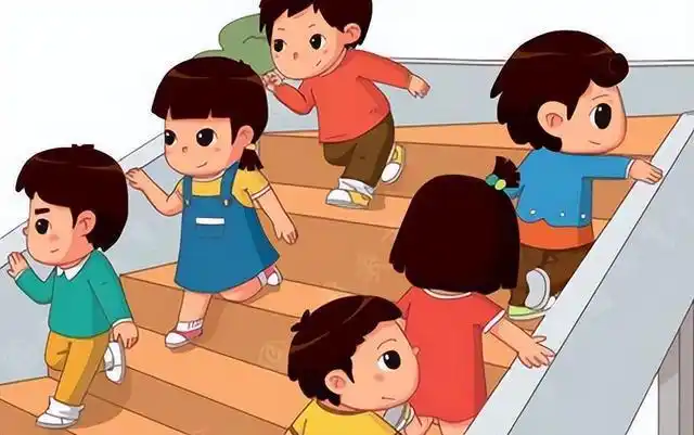 一张海绵垫引发的悲剧六名学生被踩踏致死校长被判刑