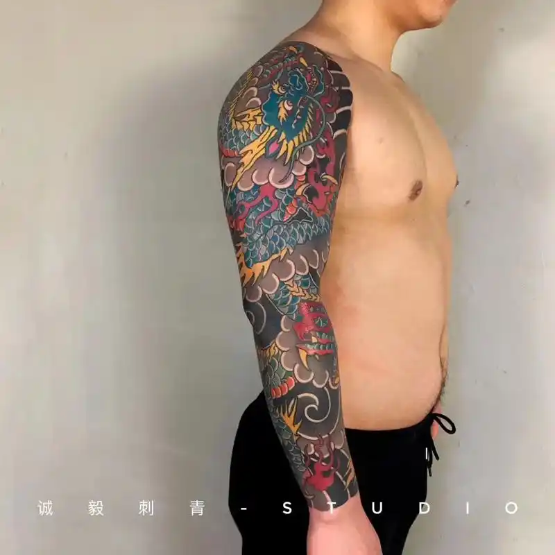 生肖龙花臂.东方传统的生肖龙花臂,好的设计,就算是纹龙,也一 - 抖音