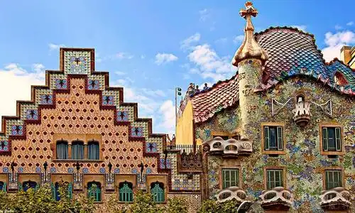 西班牙景点攻略巴特罗公寓casabatllo