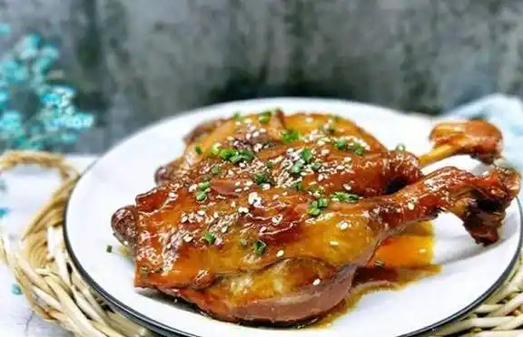 狗年撒出第一波狗粮,红烧鸭腿儿,好吃到没朋友_大火_白芝麻_小火