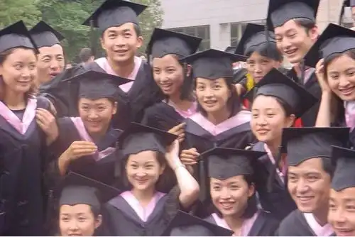 北电05表演班五美女现状:杨幂唐菀离婚,袁姗姗张小斐焦俊艳单身