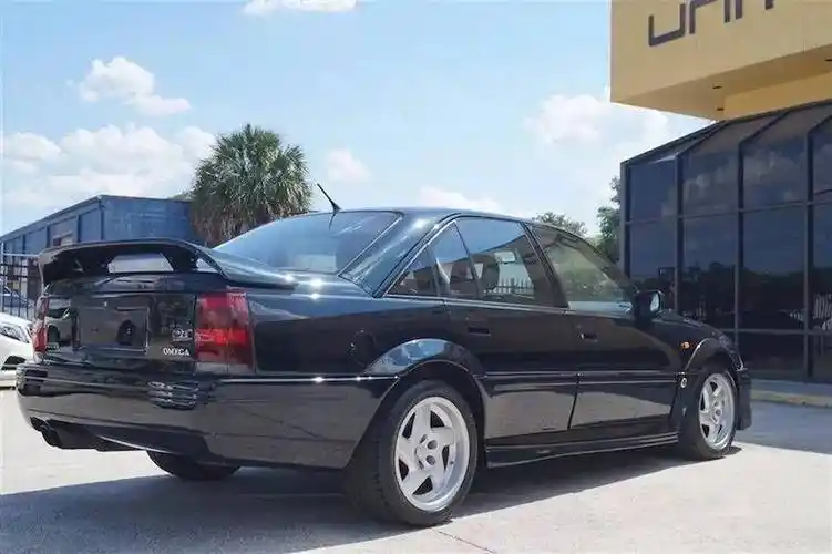 90年代的经典轿车——lotus omega,性能堪比超跑_搜狐汽车_搜狐网