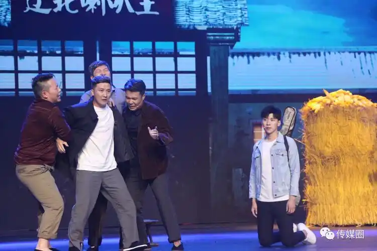 致敬平凡生活中的感动,《跨界喜剧王》第二季打造人间喜剧