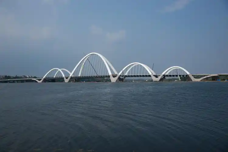 沈阳市伯官大桥