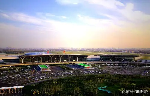 航拍天津滨海国际机场,新中国民航的摇篮