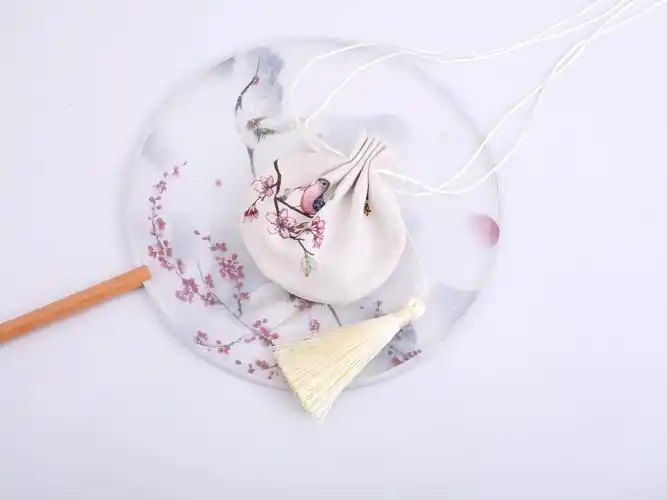 端午随身古风香包香囊袋 圆形绸缎车载汉服搭配荷包空袋锦囊包